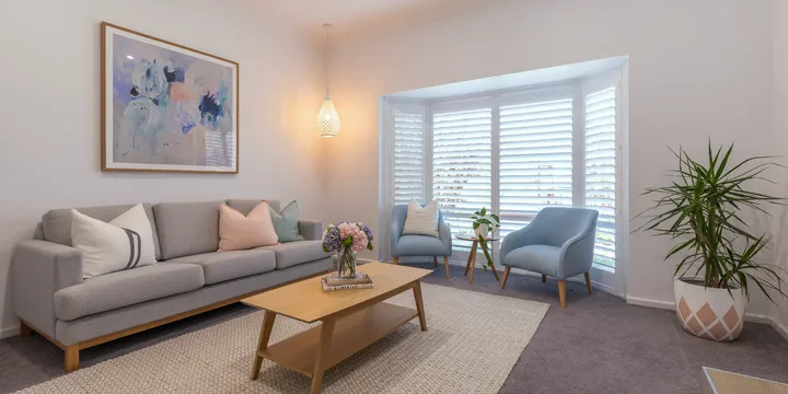 Plantation shutters