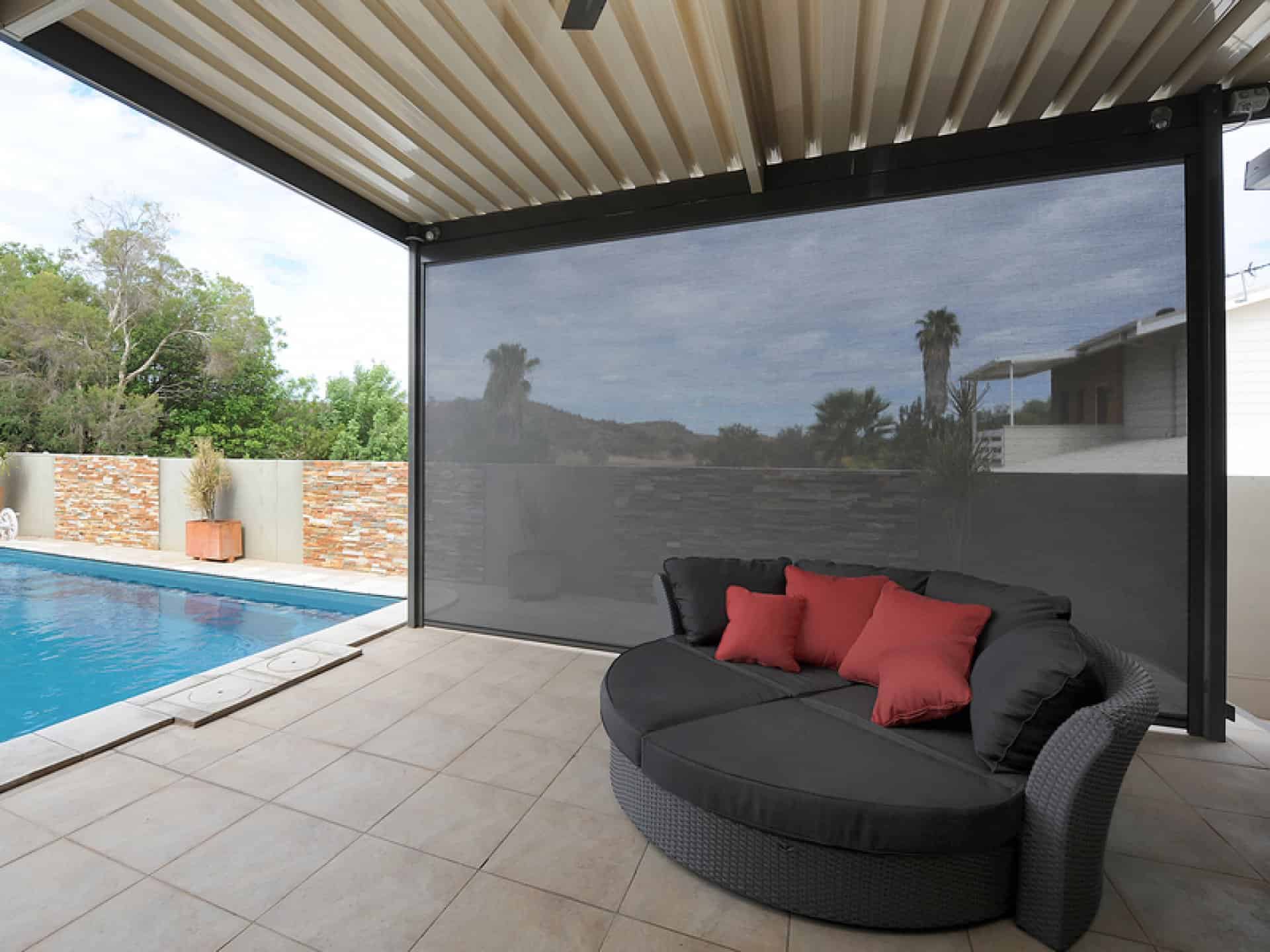 Stanbond SA - Outdoor Blinds Adelaide - Image of patio and Zipscreen blinds
