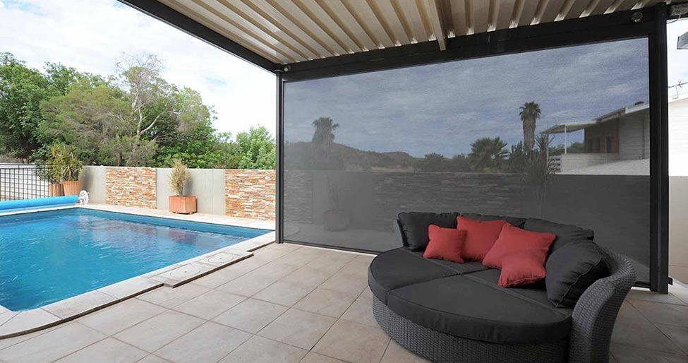 Stanbond SA - Outdoor Blinds Adelaide - Image of patio and Zipscreen blinds