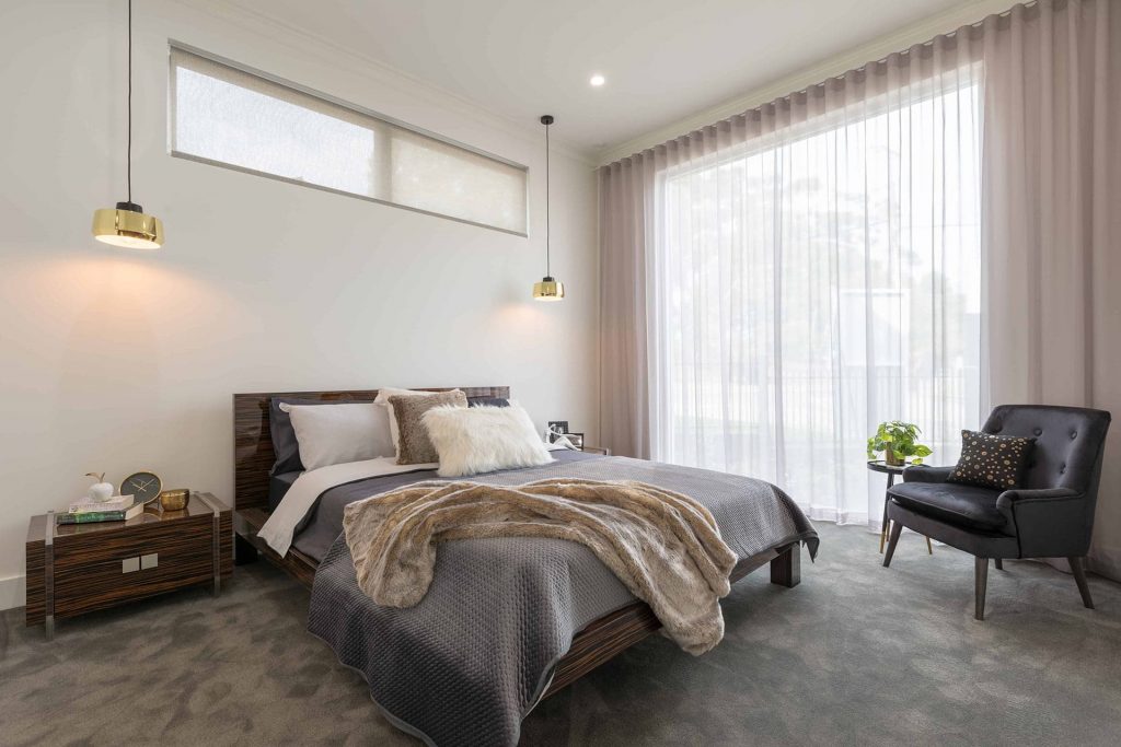 Stan Bond SA - Indoor Blinds Adelaide - Image of traditional bedroom with sheer curtains